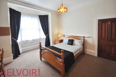 London Road, Newcastle-under-Lyme, ST5