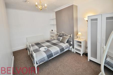 1 bedroom House share to let in Room 5 London Road, Newcastle-under-Lyme, ST5