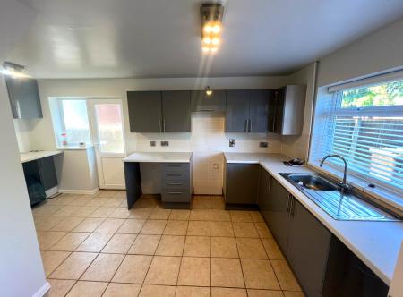 3 bedroom Semi-detached house to let in Baddeley Hall Road, Stoke-on-Trent, ST2