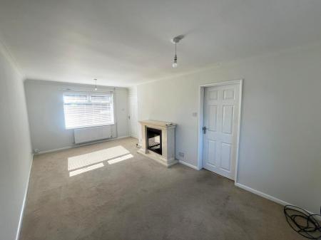 3 bedroom Semi-detached house to let in Baddeley Hall Road, Stoke-on-Trent, ST2