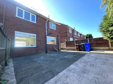 3 bedroom Semi-detached house to let in Baddeley Hall Road, Stoke-on-Trent, ST2