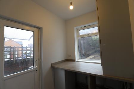 3 bedroom Semi-detached house to let in Hartshill Road, Hartshill, Stoke-on-Trent, ST4