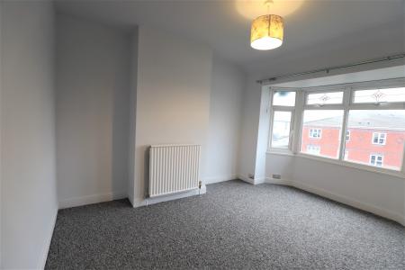 3 bedroom Semi-detached house to let in Hartshill Road, Hartshill, Stoke-on-Trent, ST4