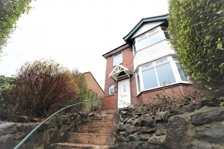 3 bedroom Semi-detached house to let in Hartshill Road, Hartshill, Stoke-on-Trent, ST4