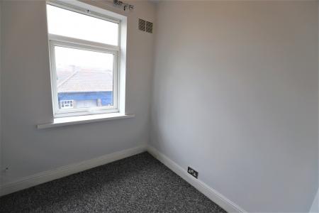 3 bedroom Semi-detached house to let in Hartshill Road, Hartshill, Stoke-on-Trent, ST4