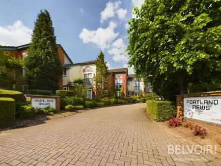 1 bedroom Flat to let in Portland Mews, Porthill, Newcastle-under-Lyme, ST5