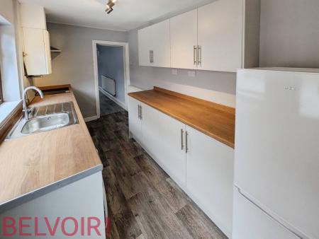 2 bedroom Terraced House to let in Oxford Road, May Bank, Newcastle-under-Lyme, ST5