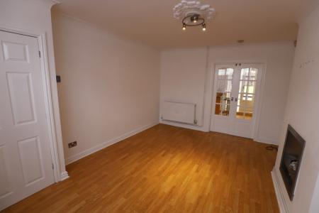 3 bedroom Semi-detached house to let in Gladstone Street, Stoke-on-Trent, ST4