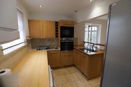 3 bedroom Semi-detached house to let in Gladstone Street, Stoke-on-Trent, ST4