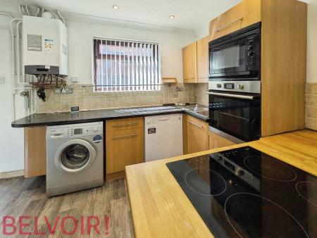 2 bedroom Semi-detached house to let in Gladstone Street, Stoke-on-Trent, ST4