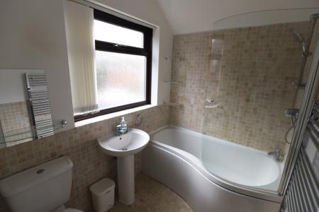 3 bedroom Semi-detached house to let in Gladstone Street, Stoke-on-Trent, ST4