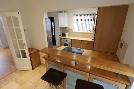 3 bedroom Semi-detached house to let in Gladstone Street, Stoke-on-Trent, ST4