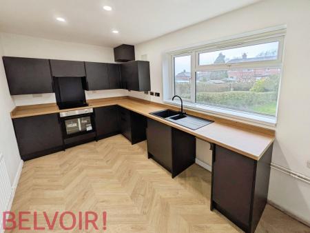 2 bedroom Semi-detached house to let in Beasley Avenue, Newcastle-under-Lyme, ST5