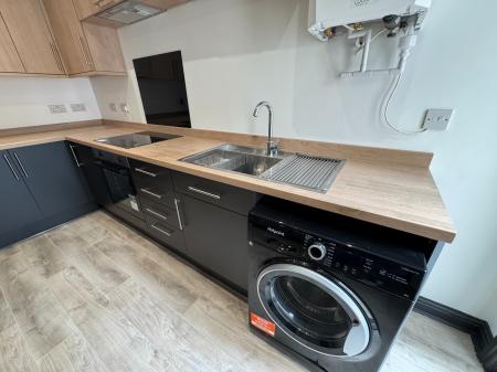 1 bedroom Flat to let in Room 4 Bath Street, Stoke-on-Trent, ST4