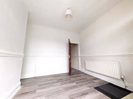 2 bedroom Terraced House to let in Greatbatch Avenue, Penkhull, Stoke-on-Trent, ST4