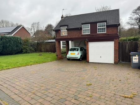 U/S Front Double Bedroom