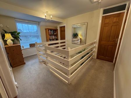 1 bedroom House share to let in U/S Front Double Bedroom