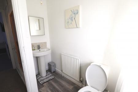 3 bedroom Terraced House to let in Duke Street, Newcastle-under-Lyme, ST5