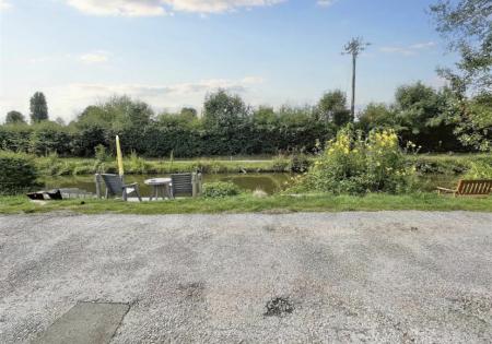 2 bedroom Cottage to let in Boatyard Lane, Barlaston, ST12