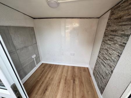 4 bedroom Semi-detached house to let in Drayton Street, Newcastle-under-Lyme, ST5