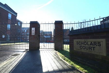 2 bedroom Flat to let in Scholars Court, West Ave, Stoke-on-Trent, ST4