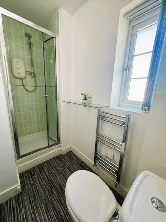 3 bedroom Semi-detached house to let in Hartshill Road, Hartshill, Stoke-on-Trent, ST4