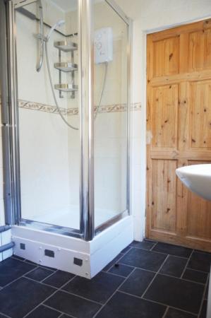 3 bedroom Terraced House to let in Thornton Road, Stoke-on-Trent, ST4