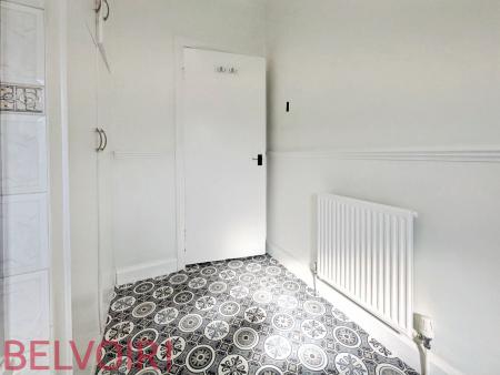 2 bedroom Terraced House to let in Stanier Street, Newcastle-under-Lyme, ST5
