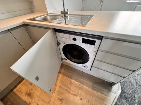 1 bedroom Apartment to let in Apedale Road, Chesterton, ST5