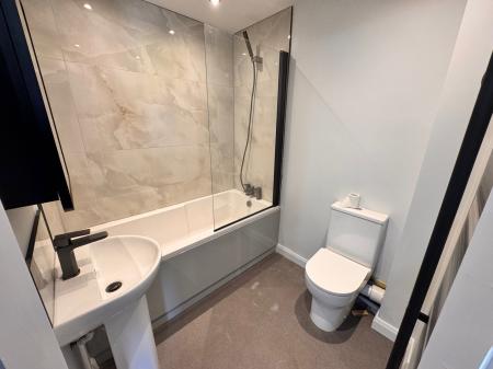 1 bedroom Apartment to let in Apedale Road, Chesterton, ST5