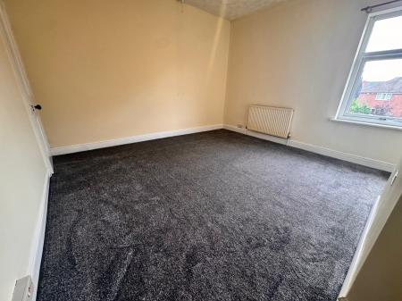 2 bedroom Terraced House to let in Sparrow Terrace, Porthill, Newcastle-under-Lyme, ST5