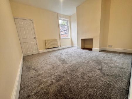 2 bedroom Terraced House to let in Sparrow Terrace, Porthill, Newcastle-under-Lyme, ST5