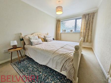 2 bedroom Terraced House to let in Russell Street, Longton, ST3