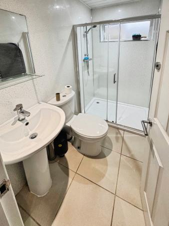 1 bedroom House share to let in Liverpool Road, Newcastle-under-Lyme, ST5