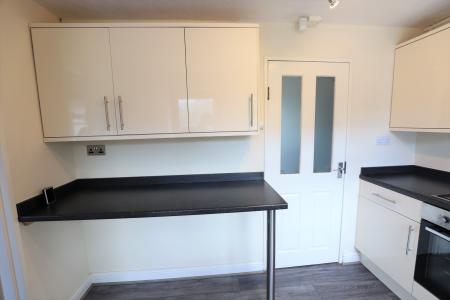 3 bedroom Town house to let in Dart Place, Newcastle-under-Lyme, ST5