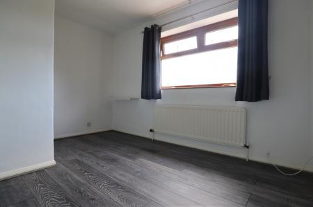 3 bedroom Town house to let in Dart Place, Newcastle-under-Lyme, ST5