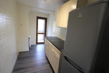 3 bedroom Town house to let in Dart Place, Newcastle-under-Lyme, ST5