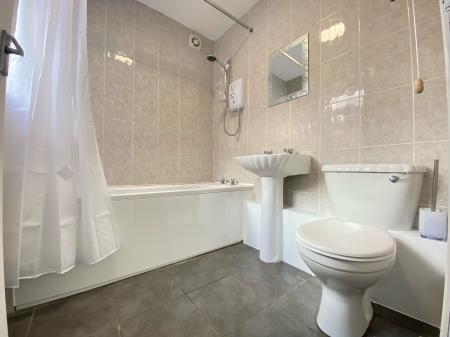 2 bedroom Terraced House to let in Langley Street, Basford, Stoke-on-Trent, ST4