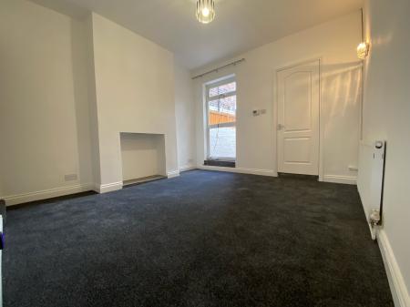 2 bedroom Terraced House to let in Langley Street, Basford, Stoke-on-Trent, ST4