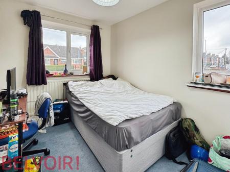 1 bedroom House share to let in Room 1 Park Road, Silverdale, ST5