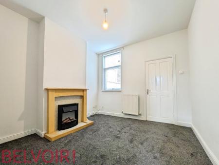 2 bedroom Terraced House to let in Blake Street, Burslem, ST6