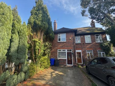 1 bedroom Town house to let in St Christophers Avenue, Newcastle-under-Lyme, ST4