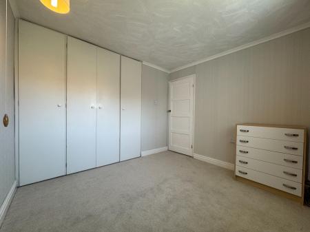2 bedroom Semi-detached house to let in Hilton Road, Stoke-on-Trent, ST4