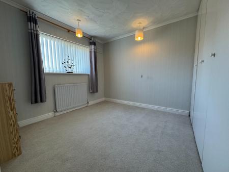2 bedroom Semi-detached house to let in Hilton Road, Stoke-on-Trent, ST4