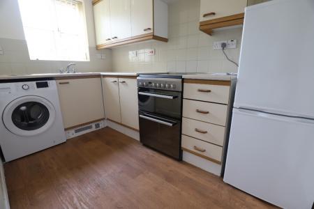 1 bedroom Flat to let in Badgers Brow, Hanley, ST1