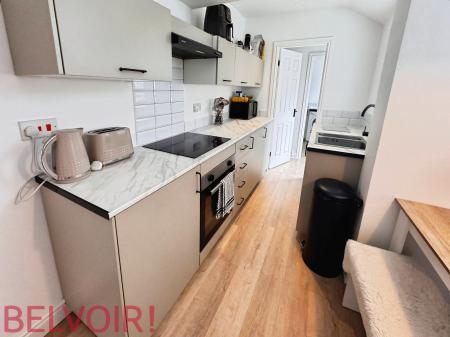 2 bedroom Terraced House to let in Standard Street, Fenton, ST4
