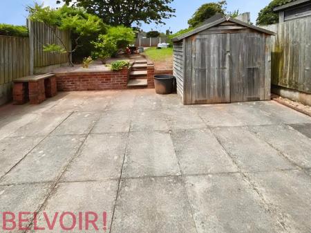 3 bedroom Terraced House to let in Earls Drive, Westlands, Newcastle-under-Lyme, ST5