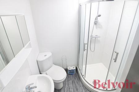 1 bedroom House share to let in London Road, Newcastle-under-Lyme, ST5