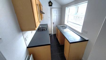 2 bedroom Terraced House to let in Bycars Road, Stoke-on-Trent, ST6