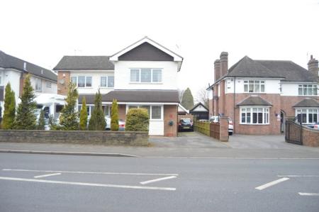 1 bedroom Flat to let in Whitmore Road, Westlands, Newcastle-under-Lyme, ST5